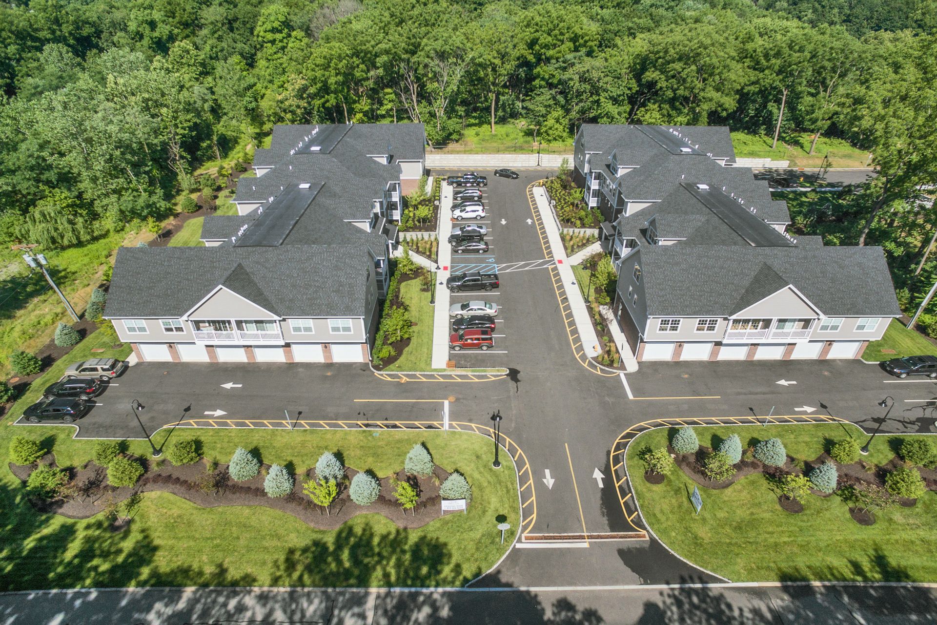 Zephyr Ridge The Multifamily Advisory Group at Cushman & Wakefield
